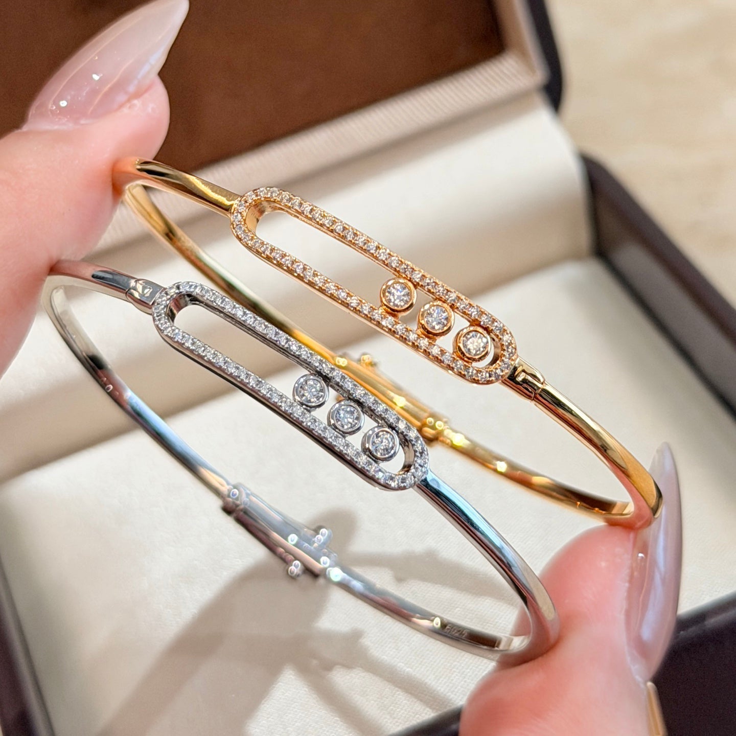 [Mystic ]Move Pavé Diamond Bangle Bracelet M