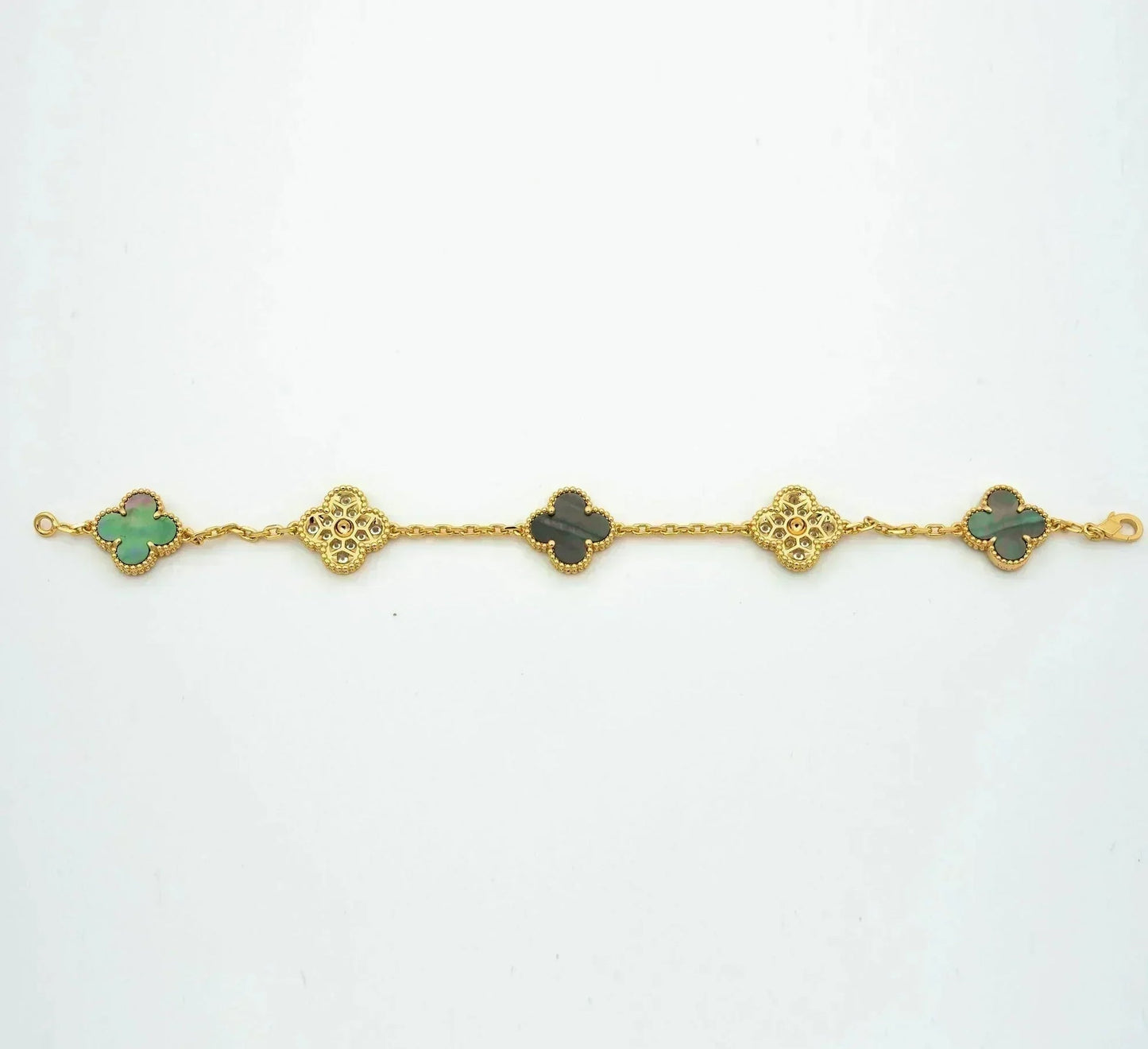 [Mystic] CLOVER 5 MOTIF GRAY MOP BRACELET COLLECTION
