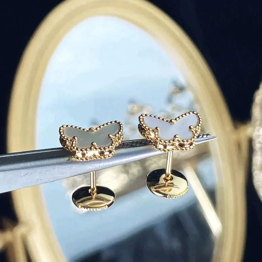 [Demi jewelry]SWEET BUTTERFLY MOP EARSTUDS