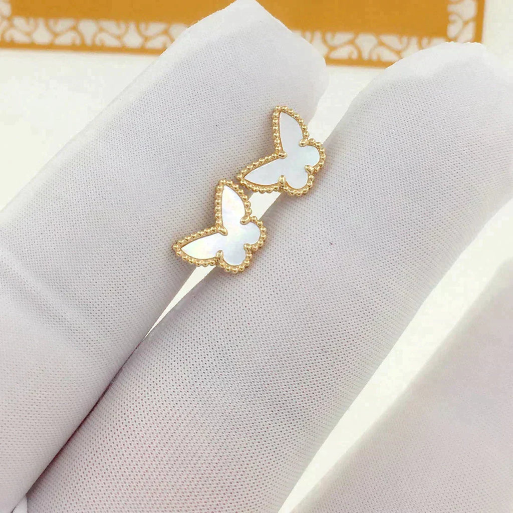 [Demi jewelry]SWEET BUTTERFLY MOP EARSTUDS