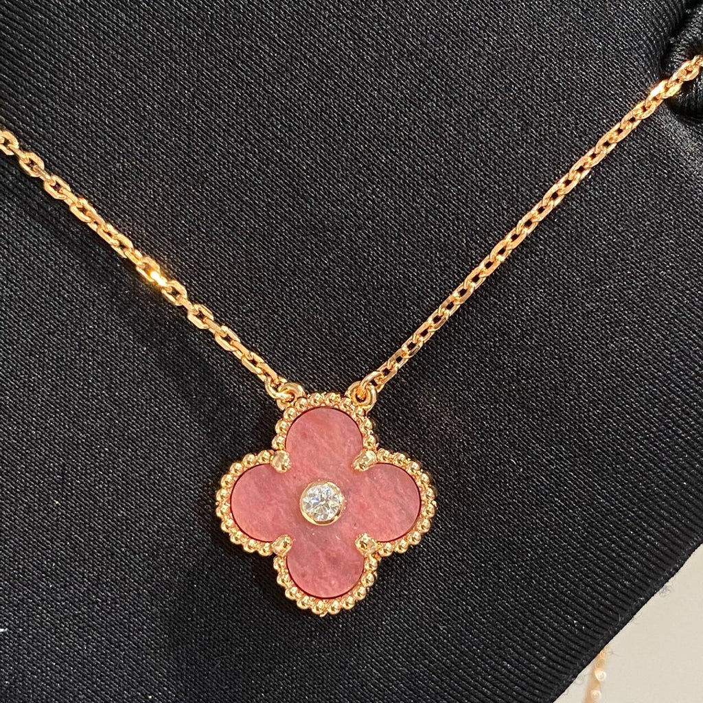 [Demi jewelry]CLOVER 15MM DIAMOND RHODONITE NECKLACE