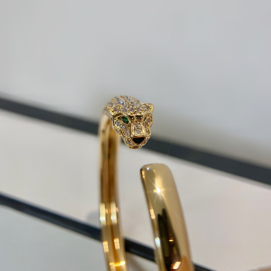 [Demi jewelry]PANTHERE GOLD DIAMOND OPEN BRACELET