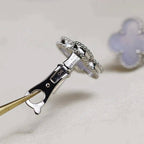 [Demi jewelry]CLOVER MEDIUM 1 MOTIFS  WHITE MOP EARRINGS SILVER