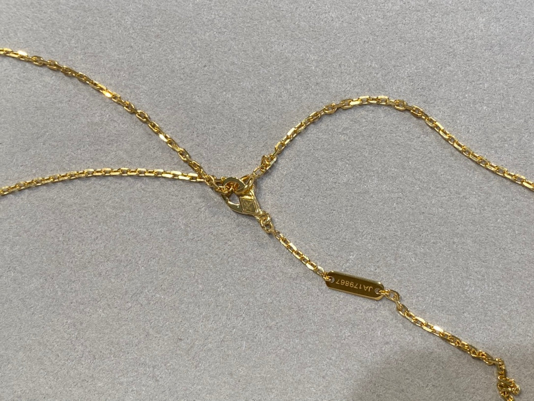 [Demi jewelry]CLOVER 25MM NECKLACE GOLD CARNELIAN