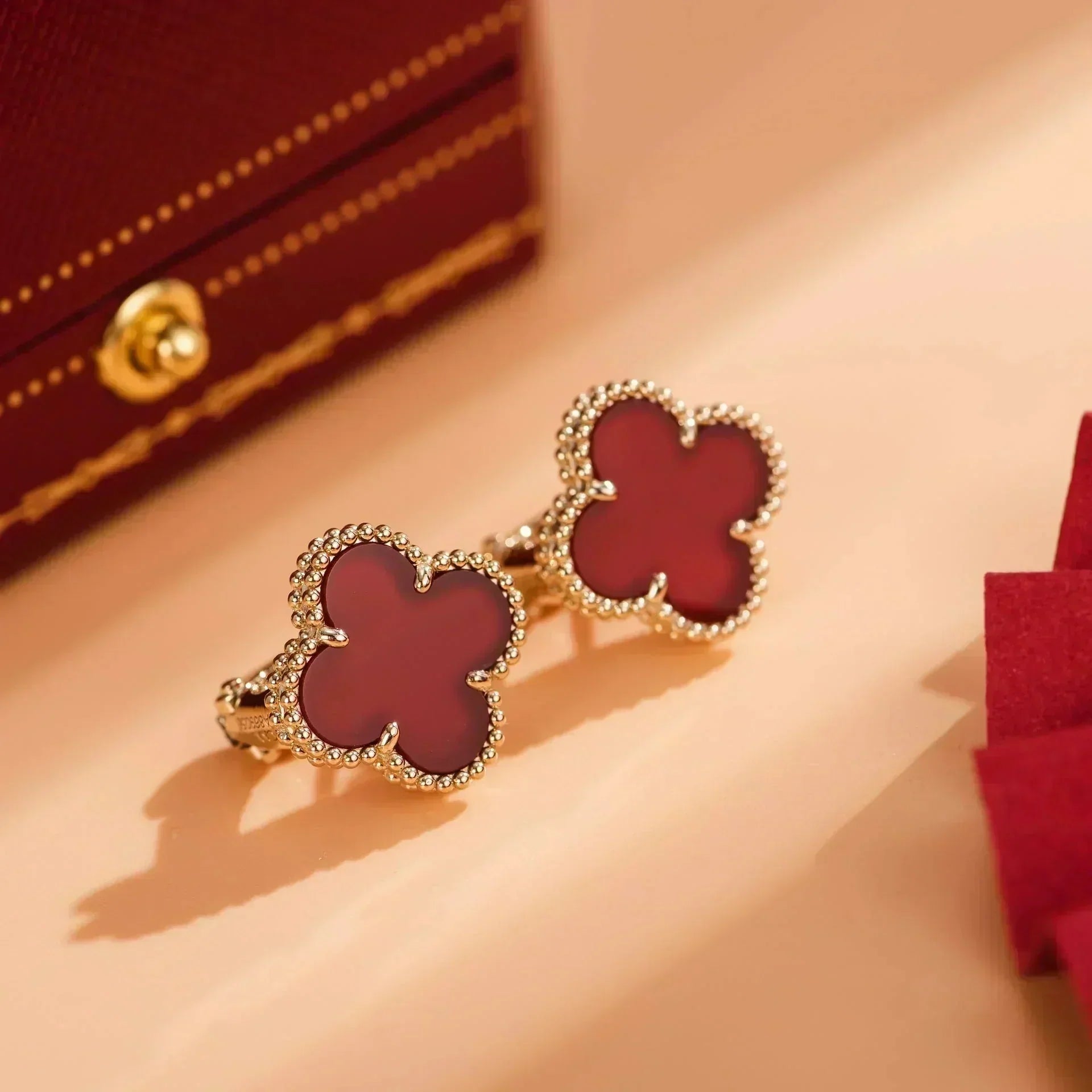 [Demi jewelry]CLOVER MEDIUM 1 MOTIFS CARNELIAN  EARRINGS