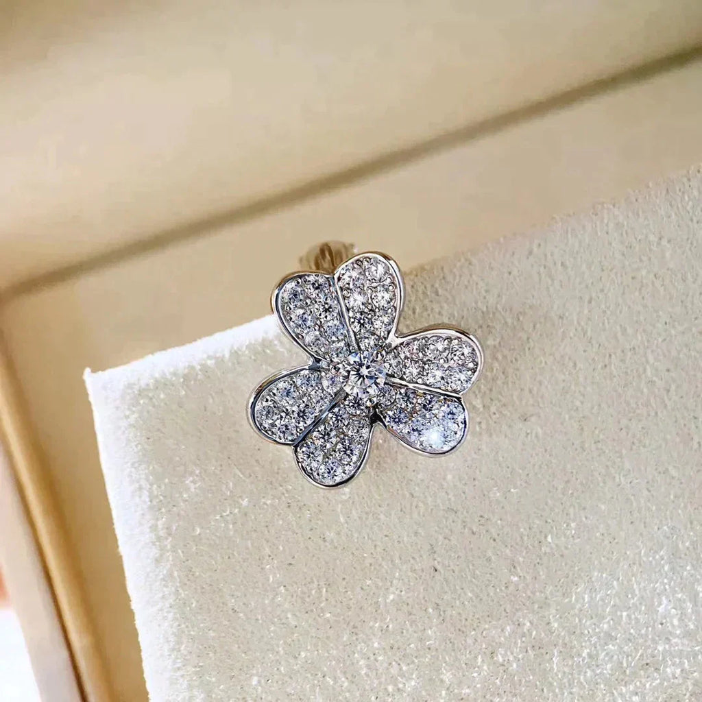 [Demi jewelry]CLOVER COMOS DIAMOND EARRINGS SILVER