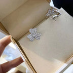 [Demi jewelry]CLOVER COMOS DIAMOND EARRINGS SILVER