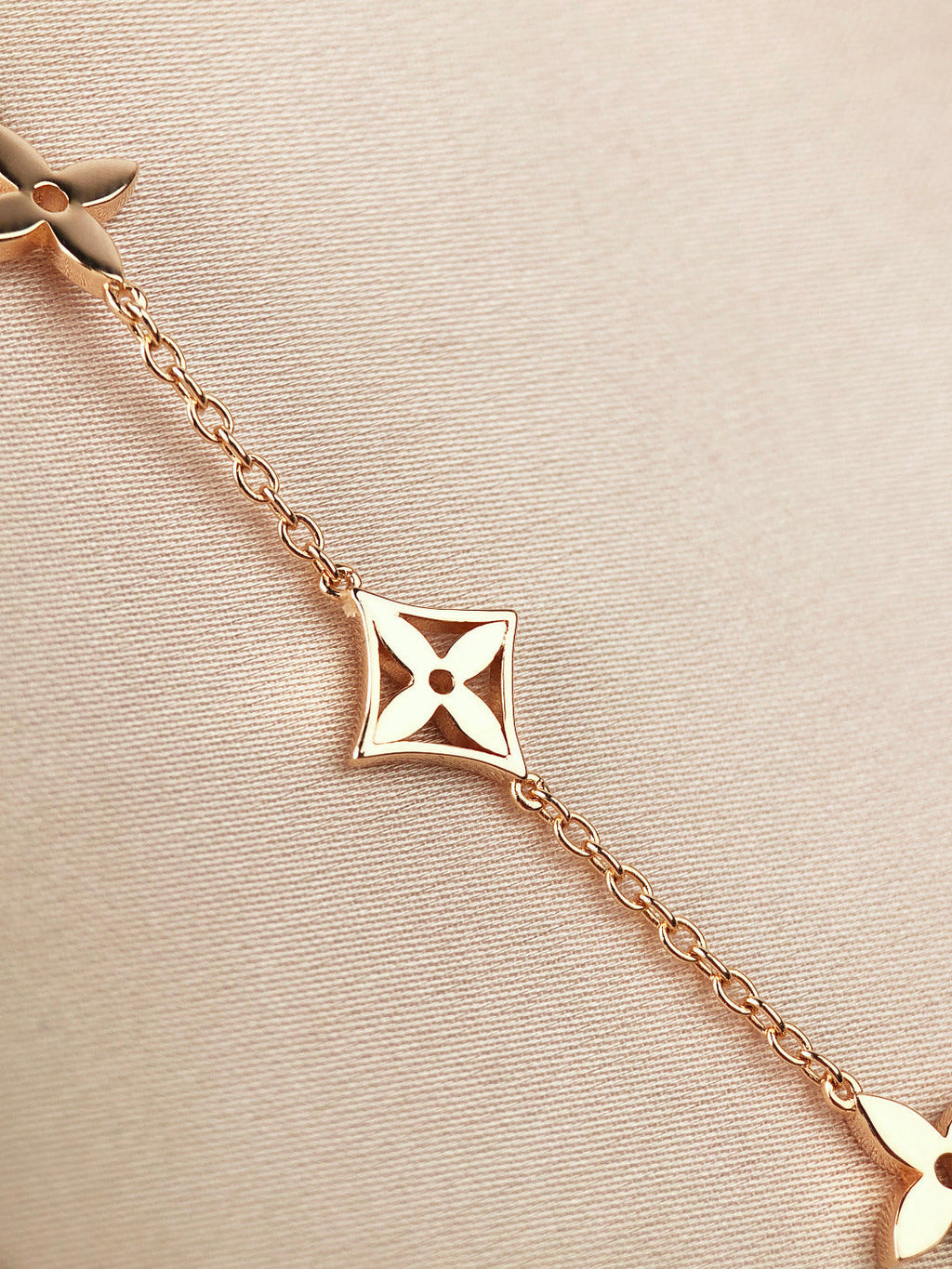 [Demi jewelry]STAR AND SUN 7 MOTIFS GOLD BRACELET