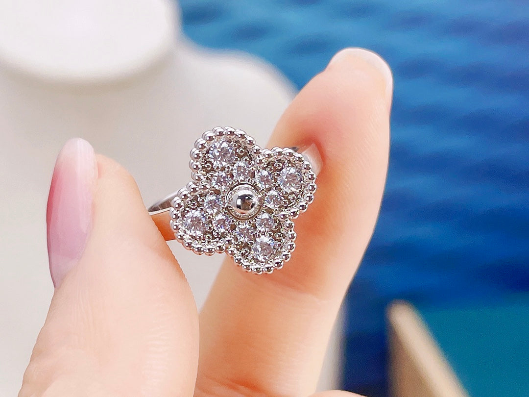 [Demi jewelry]CLOVER DIAMOND RING