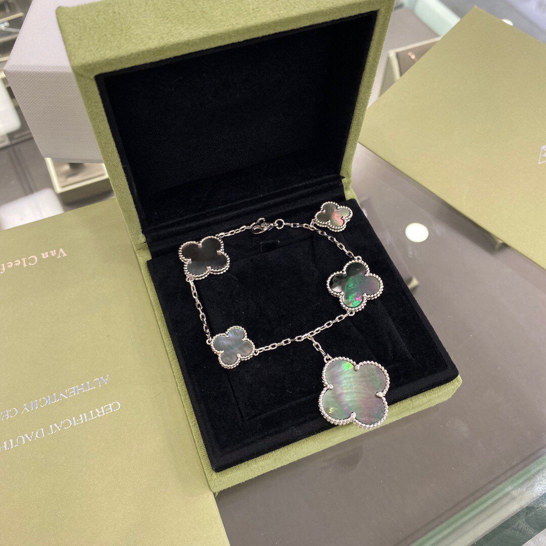 [Mystic]CLOVER 5 MOTIFS SIVLER DARK MOP BRACELET