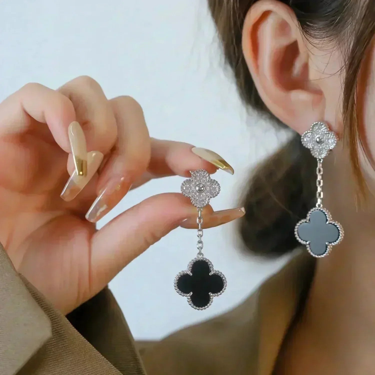 [Demi jewelry]CLOVER 2 MOTIFS  DIAMOND ONYX EARRINGS SILVER