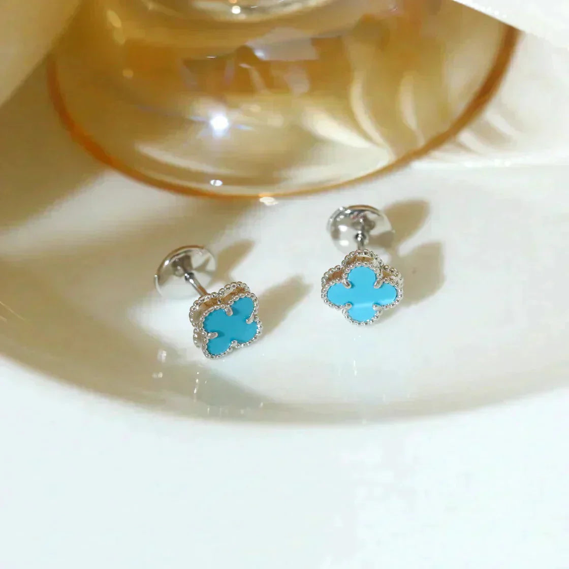 [Demi jewelry]CLOVER MINI 9.5MM ONYX STUD EARRINGS SILVER
