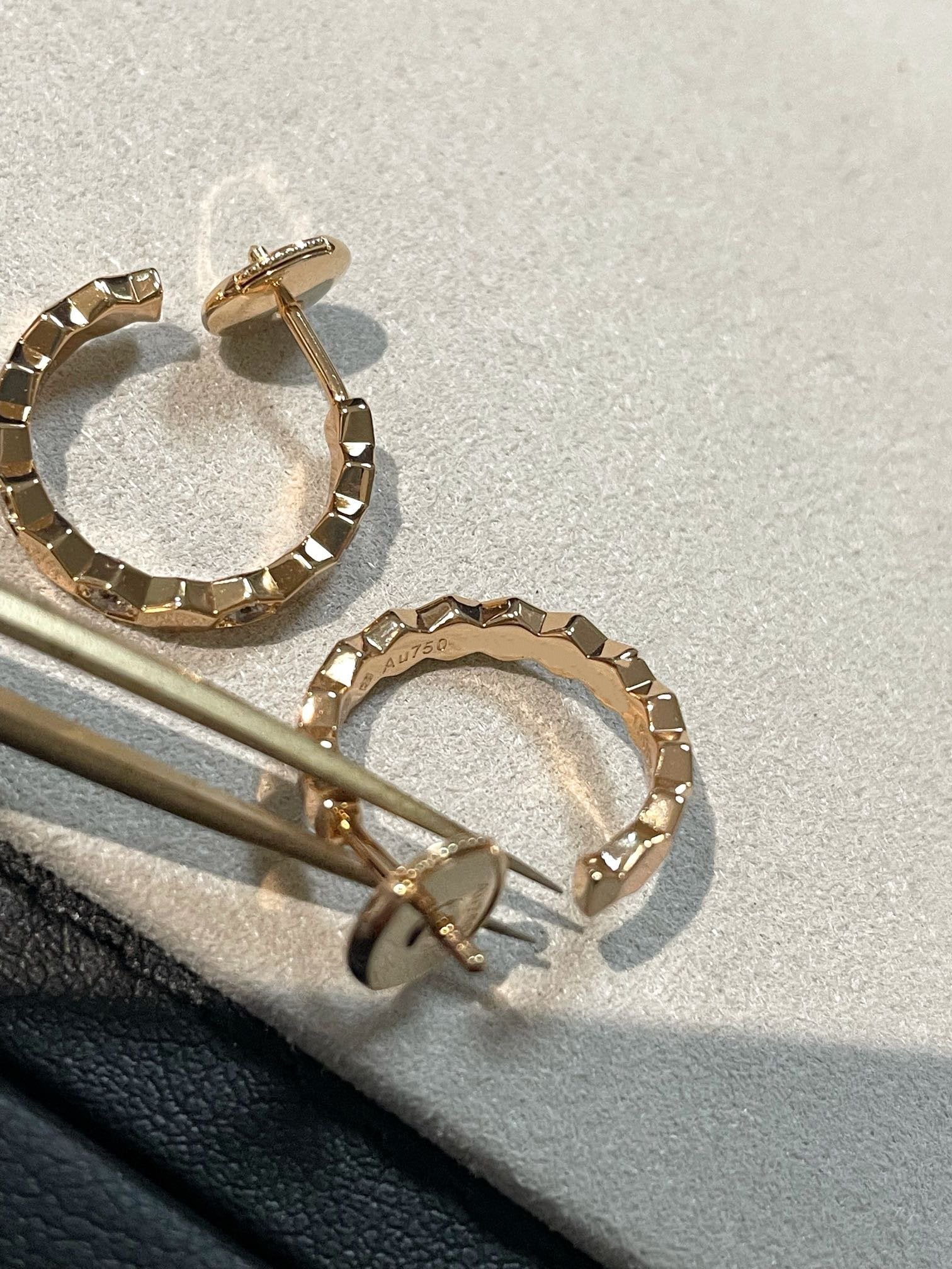 [Demi jewelry]Hollow Design Four-Leaf Clover Flower Shape Ring