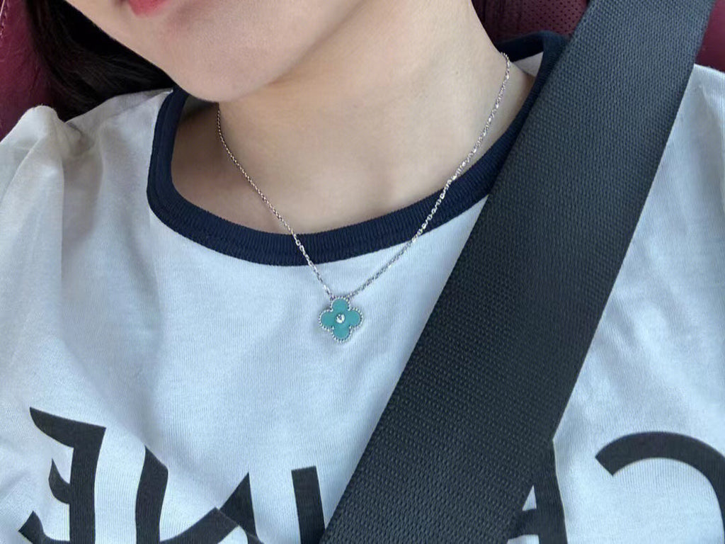 [Demi jewelry]CLOVER 1 DIAMOND LIGHT BLUE SILVER NECKLACE