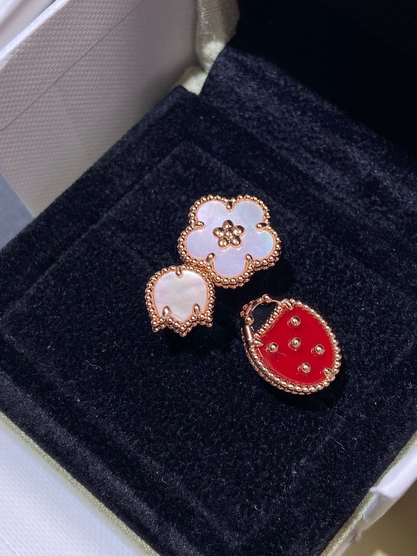 [Demi jewelry]LUCKY 3 MOTIF ROSE GOLD RING