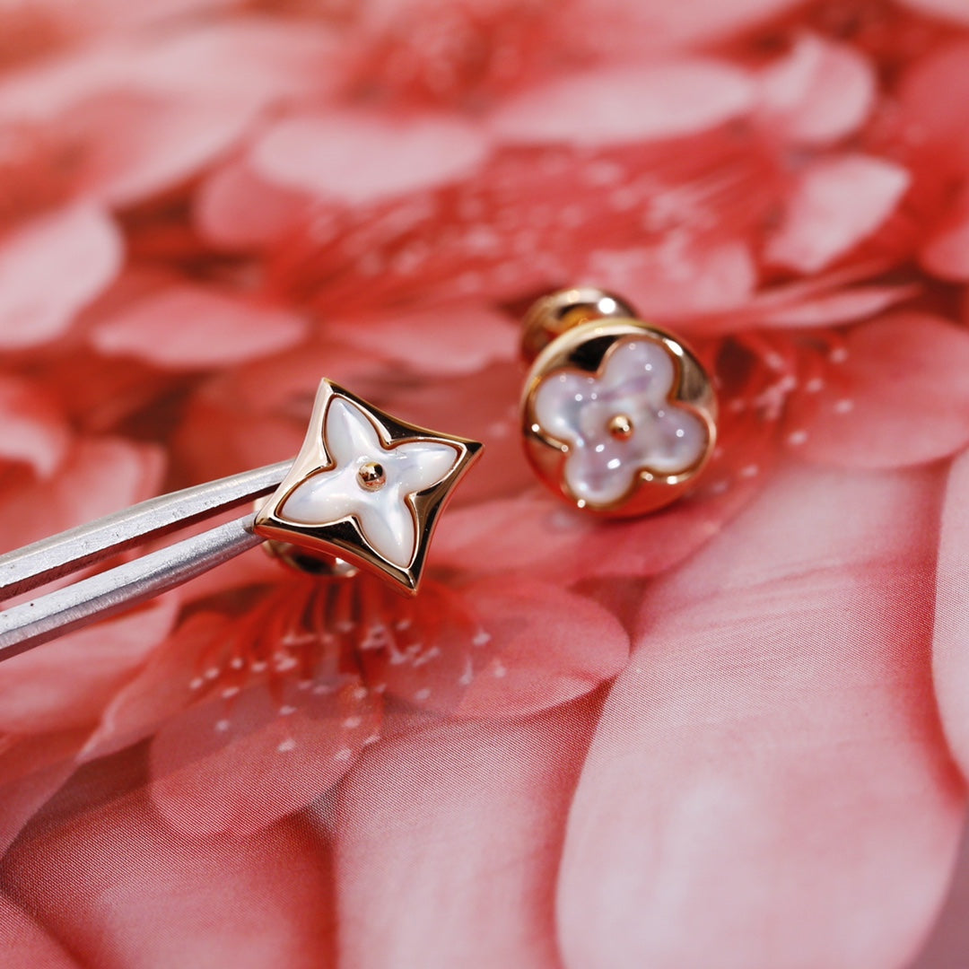 [Demi jewelry]STAR AND SUN PINK GOLD MOP STUD EARRINGS