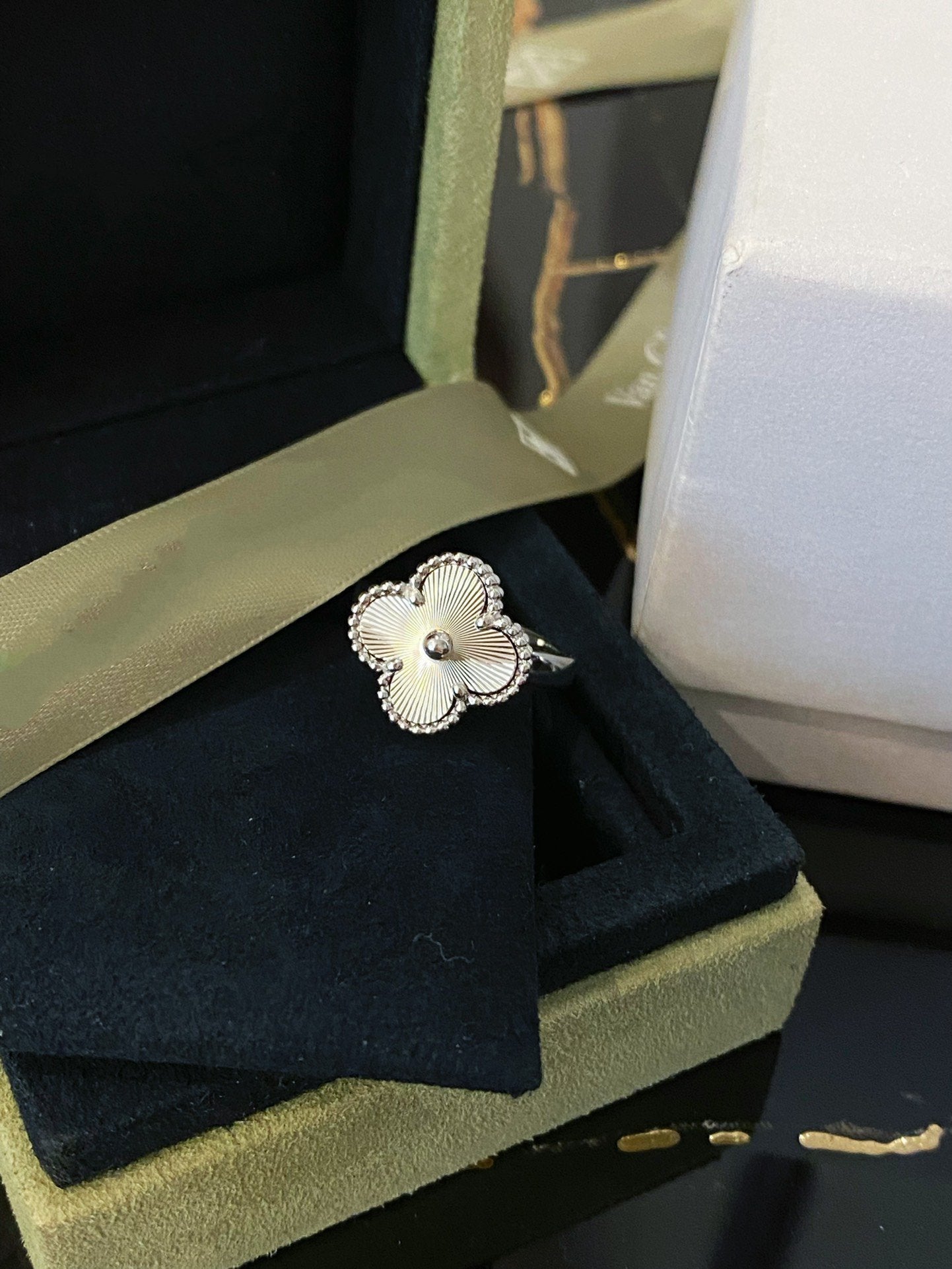 [Demi jewelry]CLOVER SILVER RING