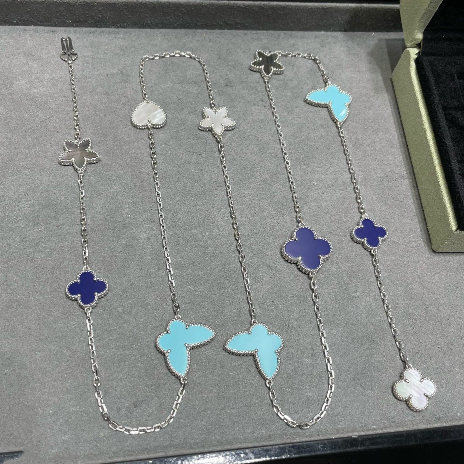 [Demi jewelry]LUCKY CLOVER SILVER 11 MOTIF NECKLACE