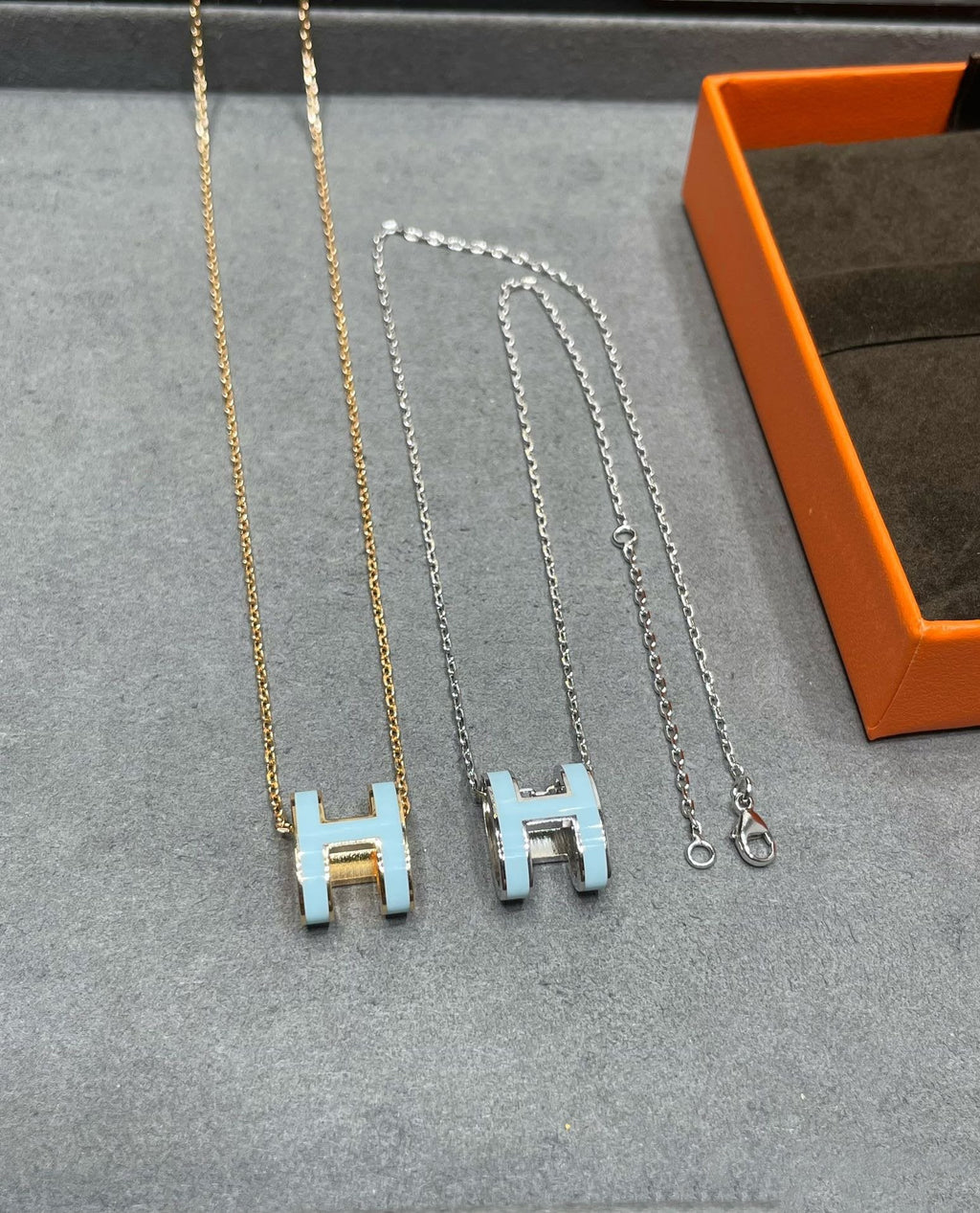 [Demi jewelry]POP H SKY BLUE NECKLACE