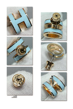 [Demi jewelry]POP H SKY BLUE STUD EARRINGS