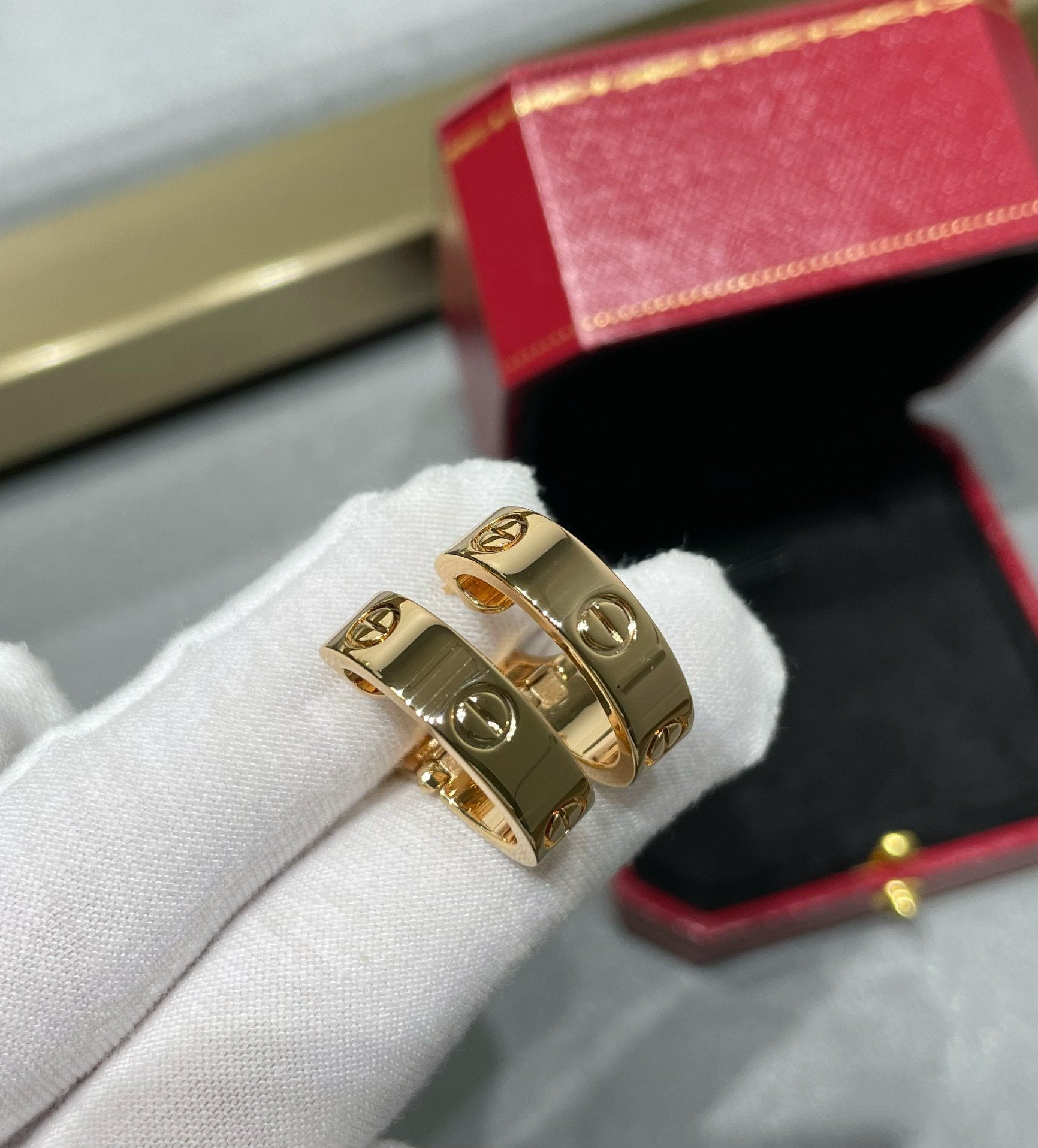 [Demi jewelry]LOVE 5.5MM EARRINGS