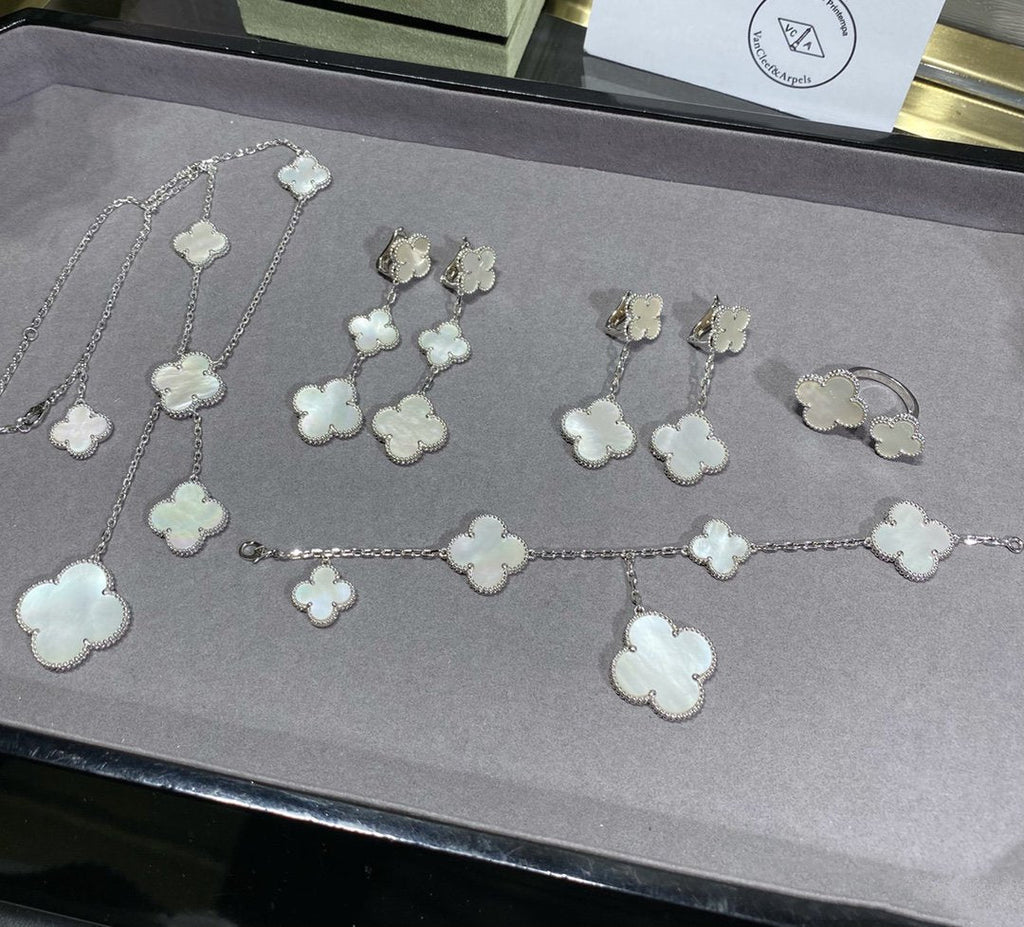 [Demi jewelry]CLOVER 5 MOTIF WHITE MOP SILVER BRACELET