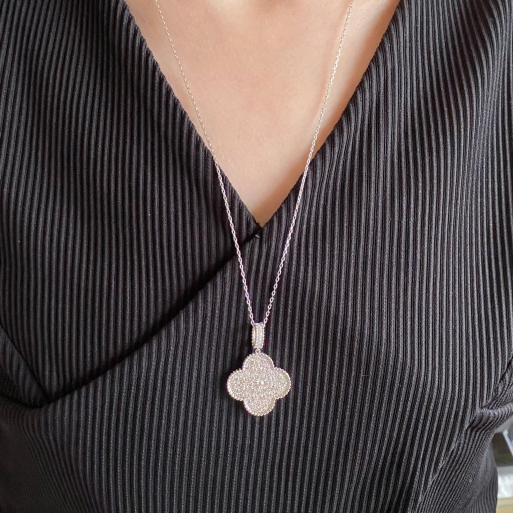 [Demi jewelry]CLOVER 25MM LARGE PEDANT DIAMOND PAVED LONG NECKLACE