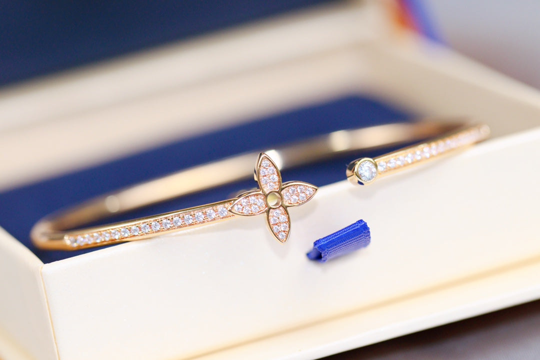 [Mystic]IDYLLE PINK GOLD OPEN BRACELET DIAMOND PAVED