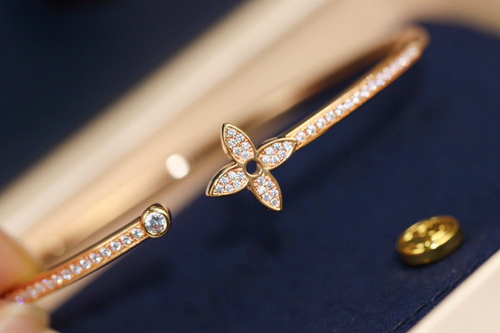 [Demi jewelry]IDYLLE PINK GOLD OPEN BRACELET DIAMOND PAVED