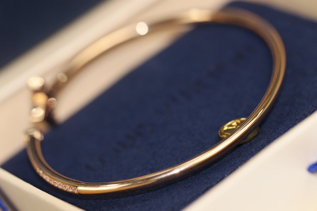 [Demi jewelry]IDYLLE PINK GOLD OPEN BRACELET DIAMOND PAVED