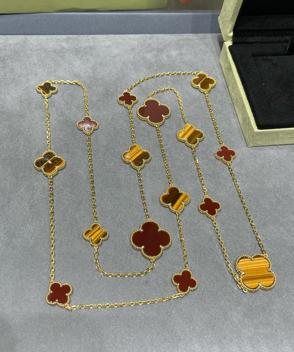 [Demi jewelry]CLOVER 16 MOTIF CARNELIAN TIGER EYE ROSE GOLD NECKLACE