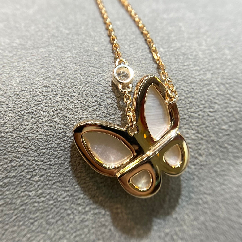 [Demi jewelry]BUTTERFLY MOP DIAMOND NECKLACE