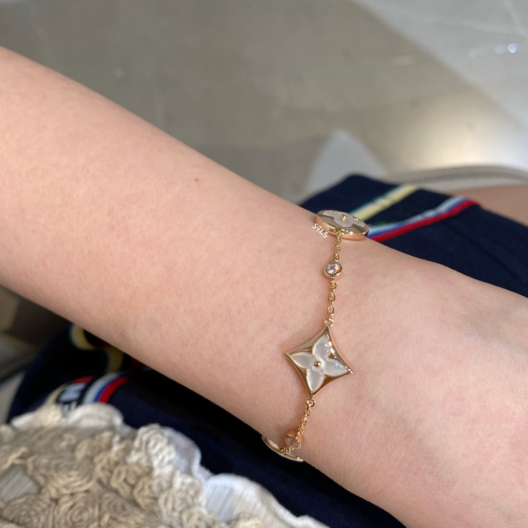 [Demi jewelry]STAR AND SUN 4 MOTIF WHITE MOP PINK GOLD BRACELET