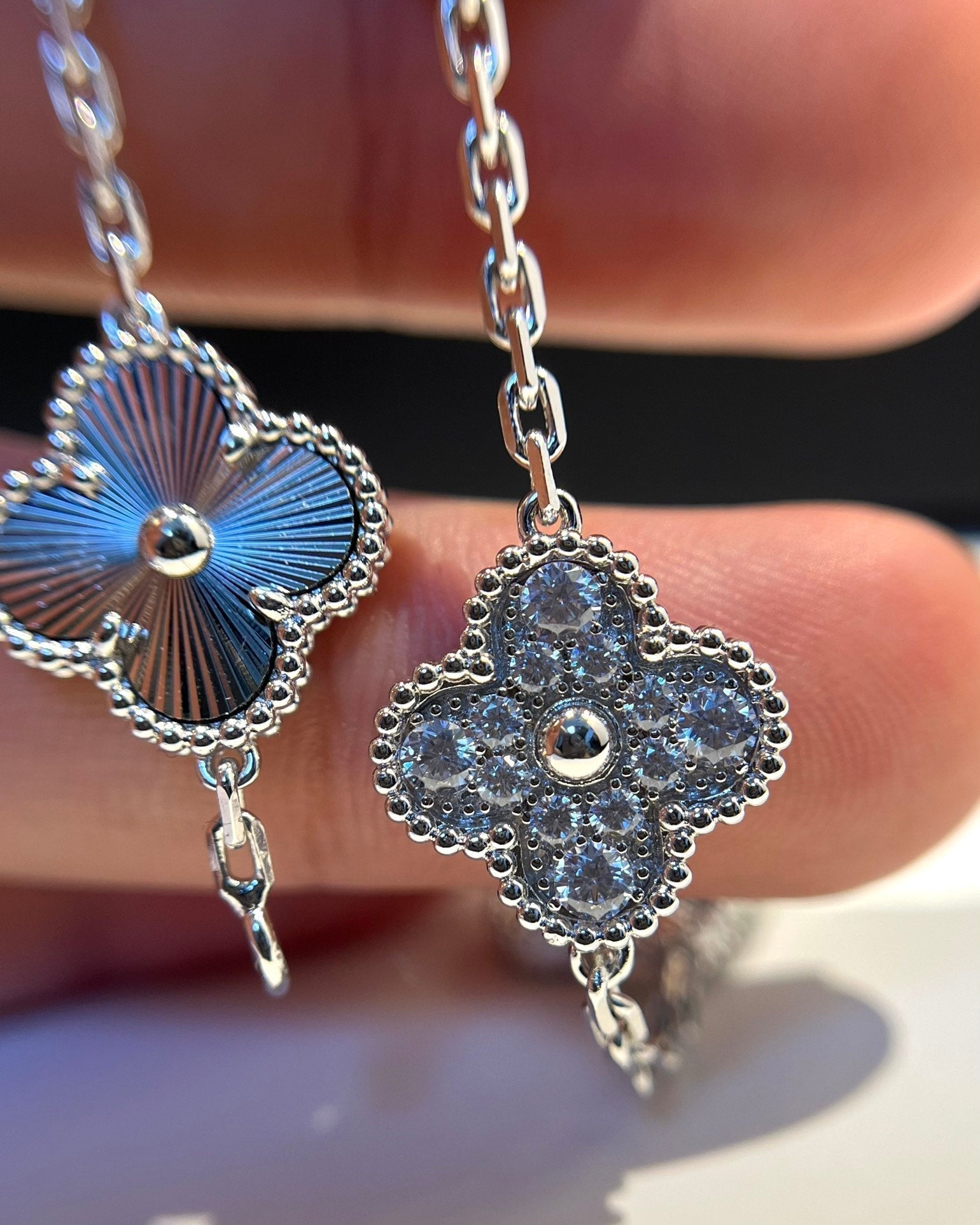 [Demi jewelry] CLOVER 5 MOTIF LASER BRACELET COLLECTION