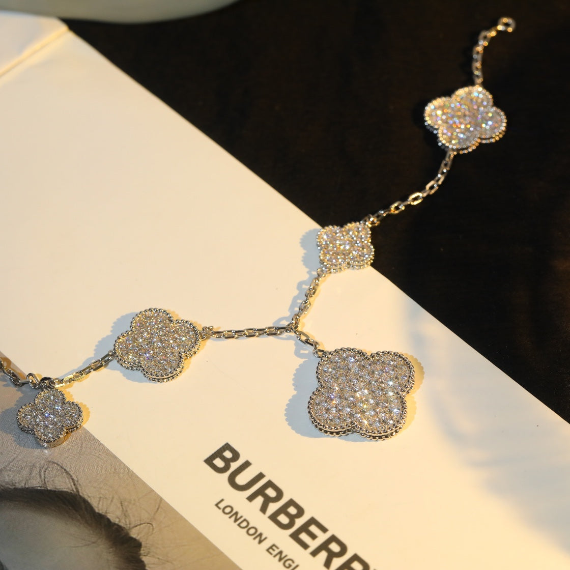 [Mystic]CLOVER BRACELET 5 MOTIF SILVER DIAMOND PAVED-w