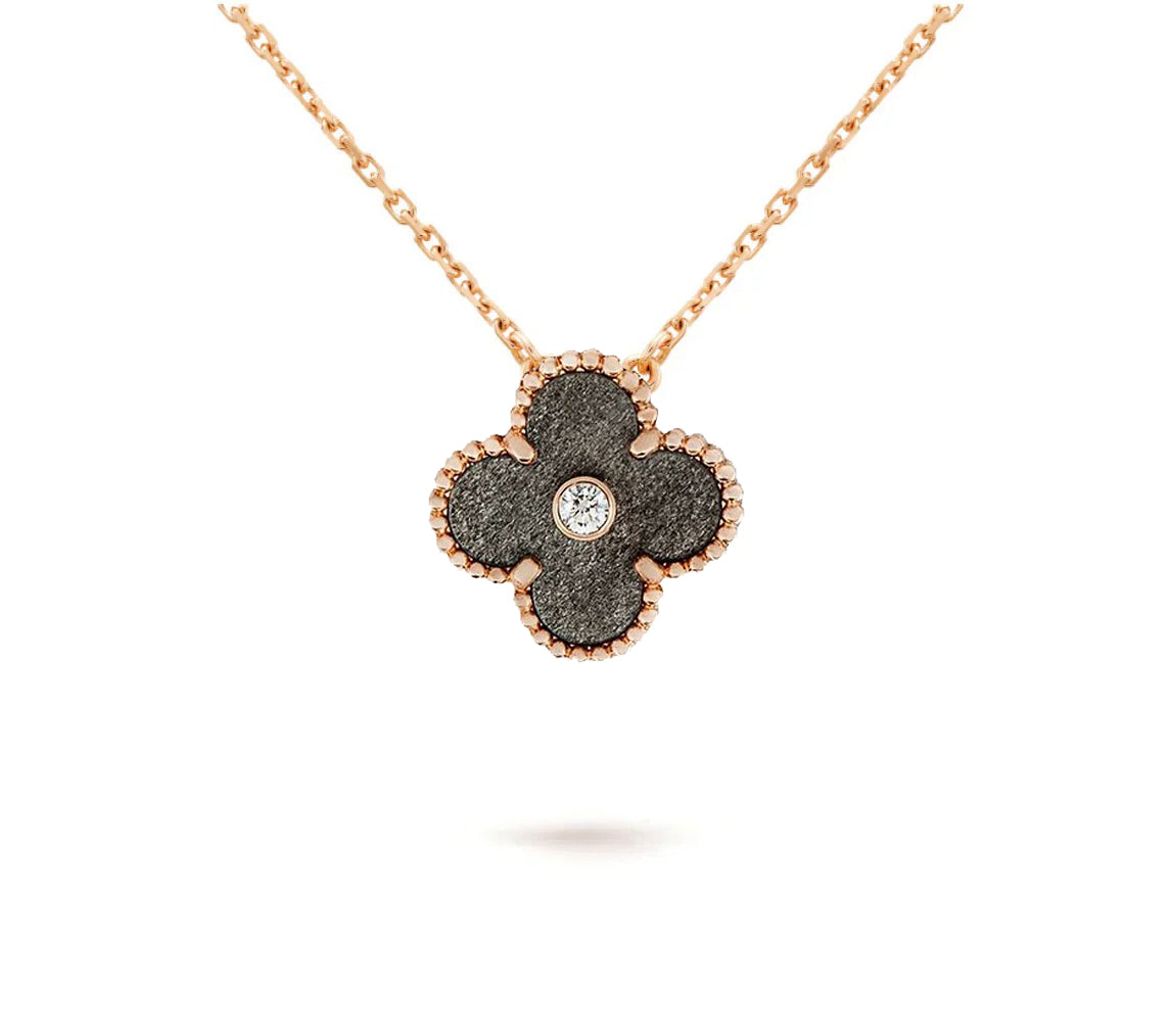 [Mystic]CHRISTMAS LIMITED EDITION NECKLACE COLLECTION