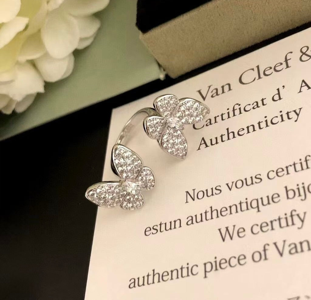 [Mystic]TWIN SILVER BUTTERFLY DIAMOND RING