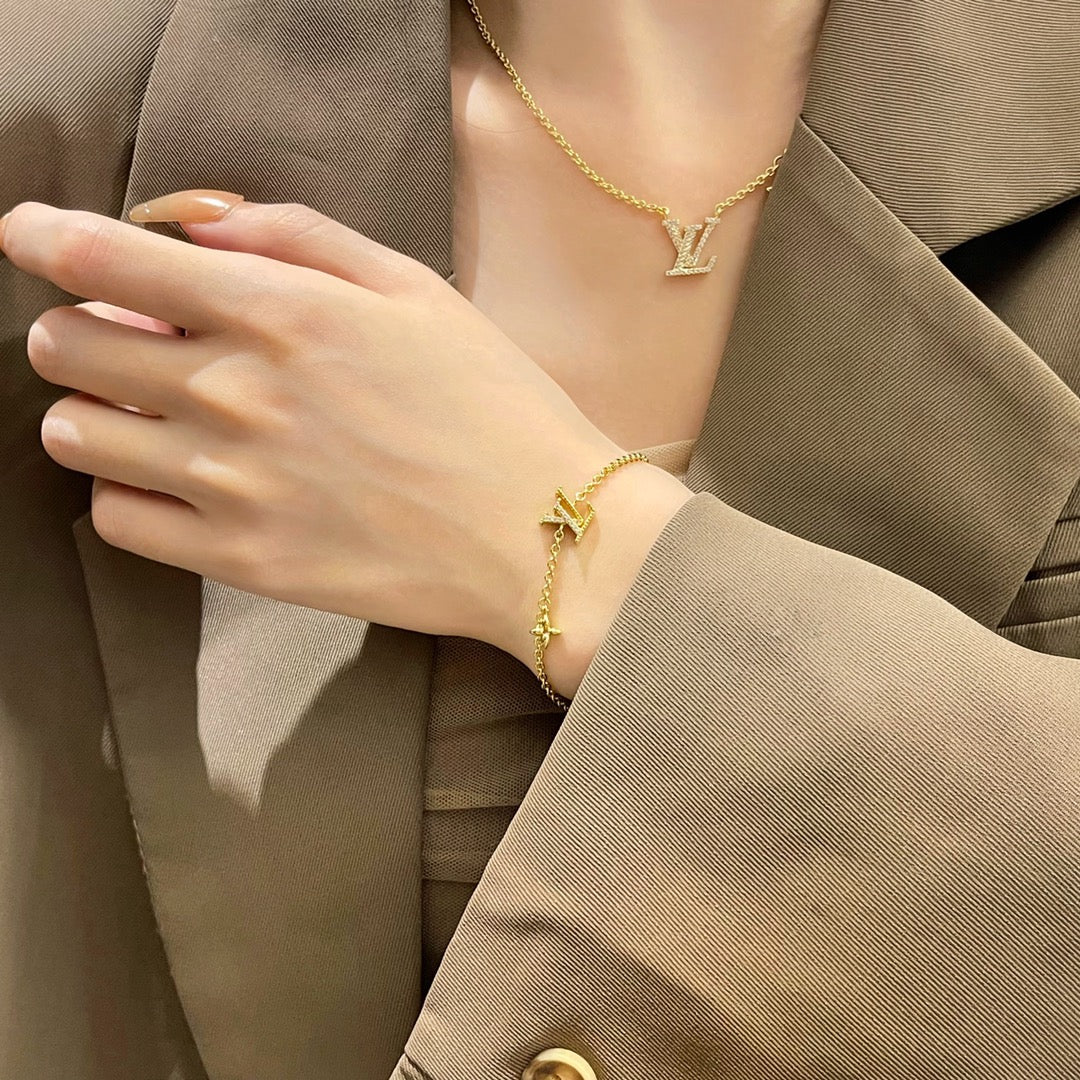 [Demi jewelry]LOGO STAR MOTIF GOLD BRACELET