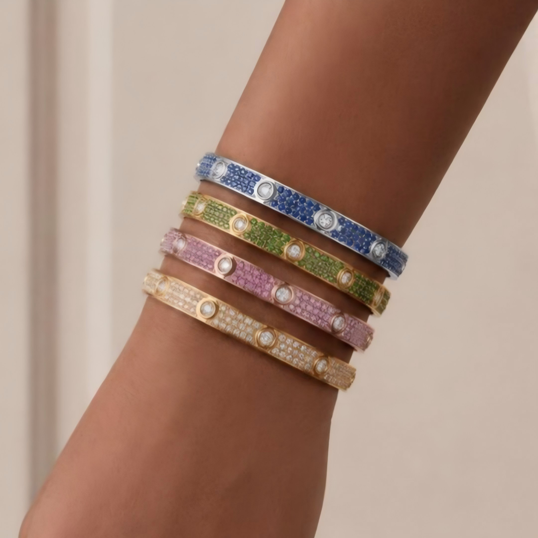 [Mystic ]2026 PAVE GEMSTONE LOVE BRACELET 6.1MM 10 DIAMONDS