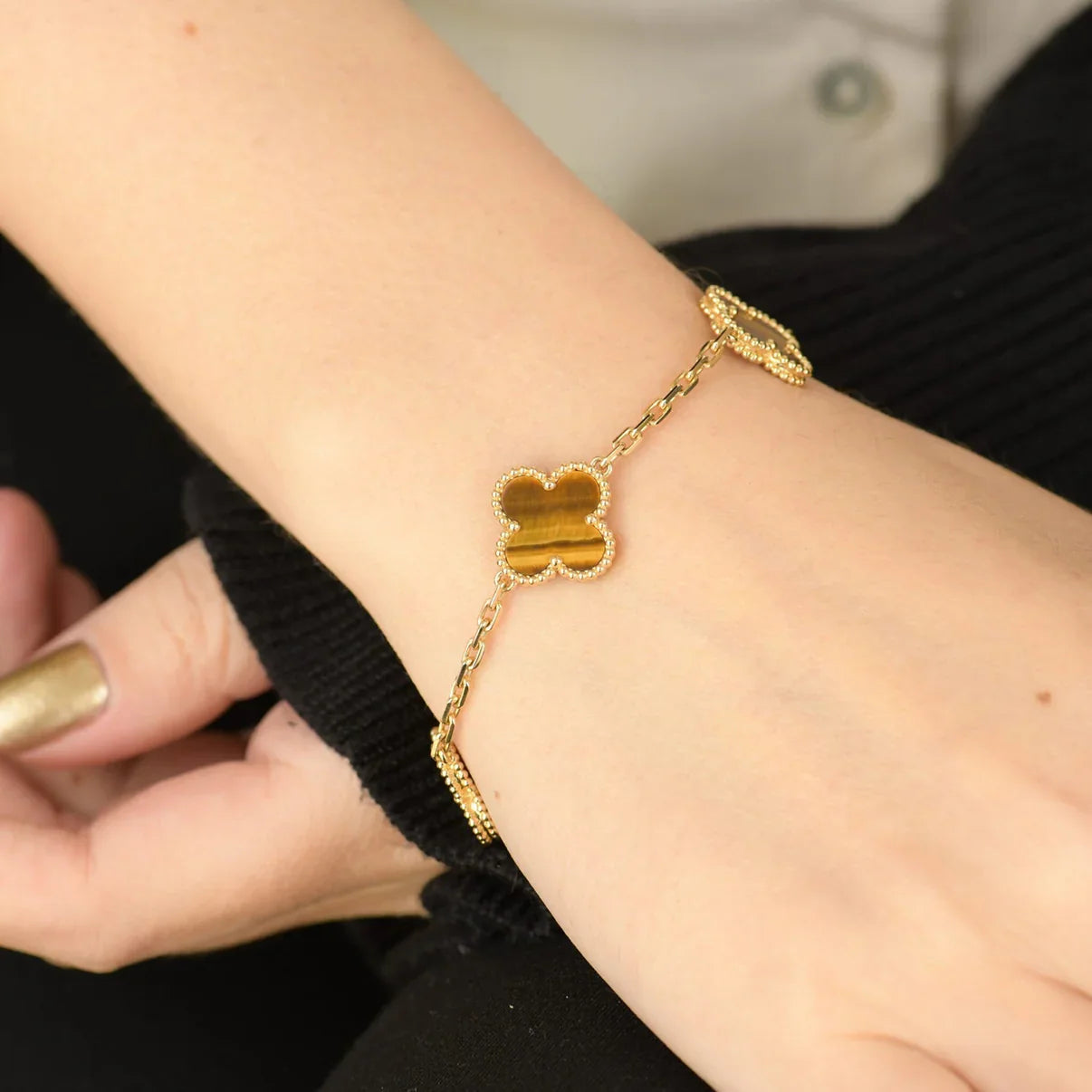 [Demi jewelry] CLOVER 5 MOTIFS TIGER EYE BRACELET COLLECTION