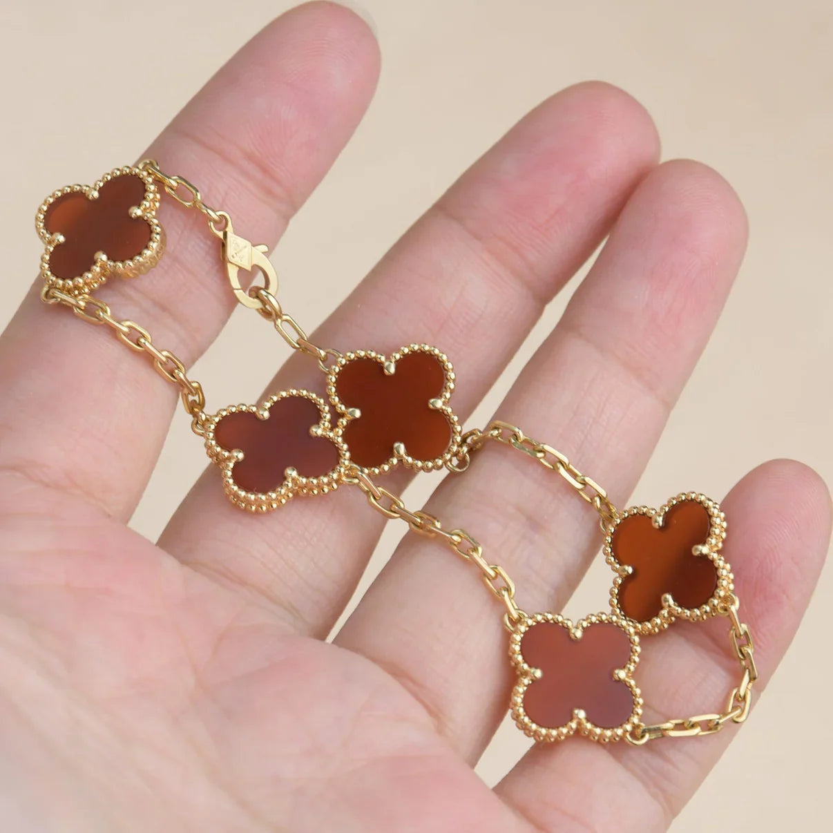 [Demi jewelry] CLOVER 5 MOTIF RED CORNELIAN BRACELET COLLECTION