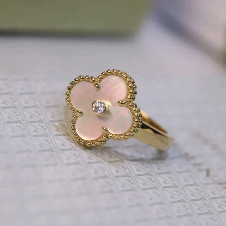 [Demi jewelry]CLOVER PINK MOP RING GOLD DIAMOND