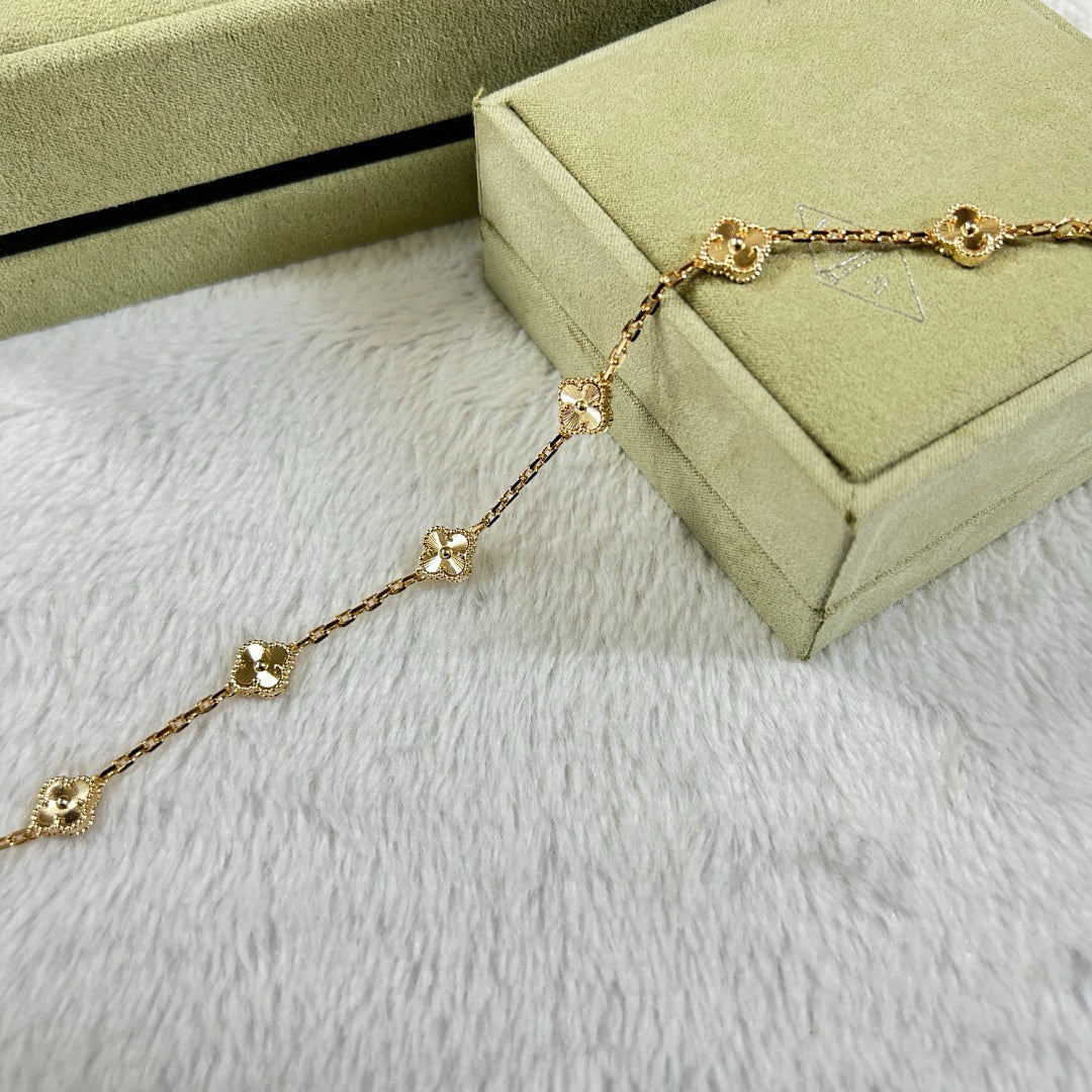 [Demi jewelry]CLOVER 6 MOTIF DIAMOND BRACELET