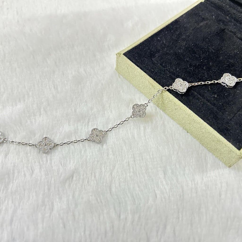 [Demi jewelry]CLOVER 6 MOTIF DIAMOND BRACELET-new