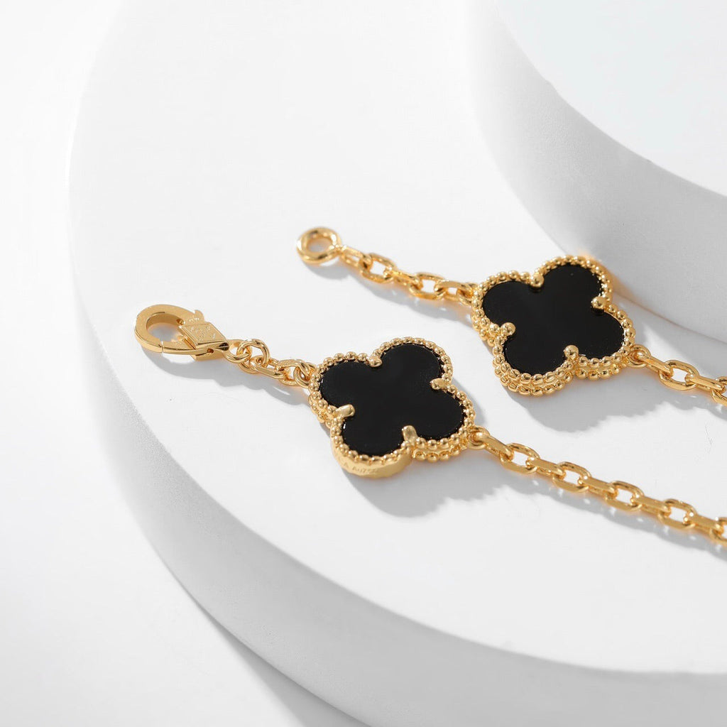 [Demi jewelry]CLOVER 10 MOTIFS ONYX NECKLACE