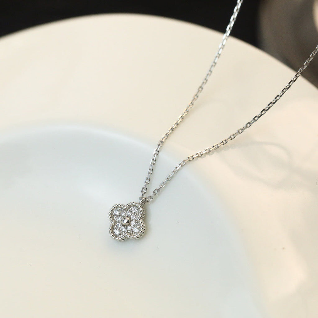 [Demi jewelry]CLOVER MINI 9.5MM PENDANT DIAMOND NECKLACE