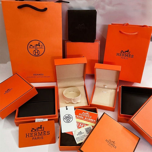 [Mystic]HM BRACELET NECKLACE RING BOX GIFT BAG