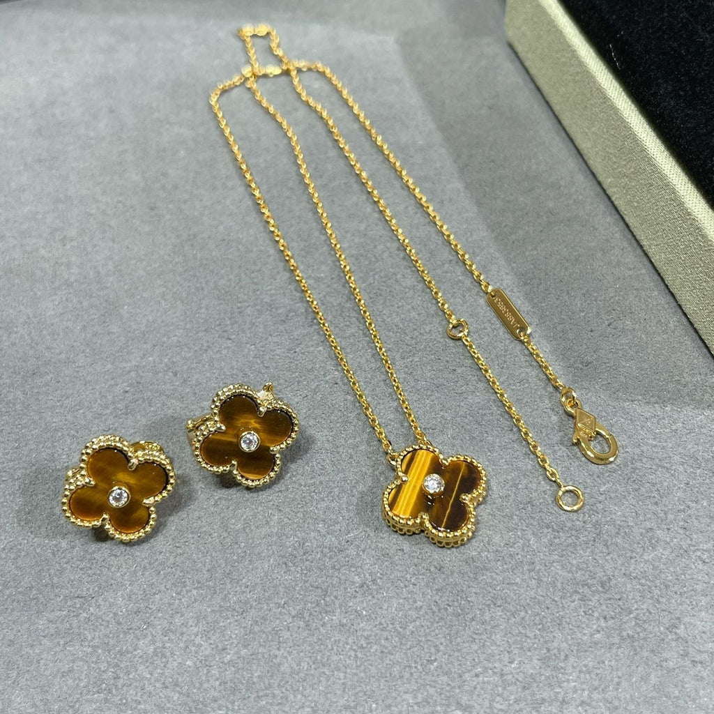 [Demi jewelry]CLOVER 15MM DIAMOND AND YELLOW TIGER'S EYE AGATE necklace