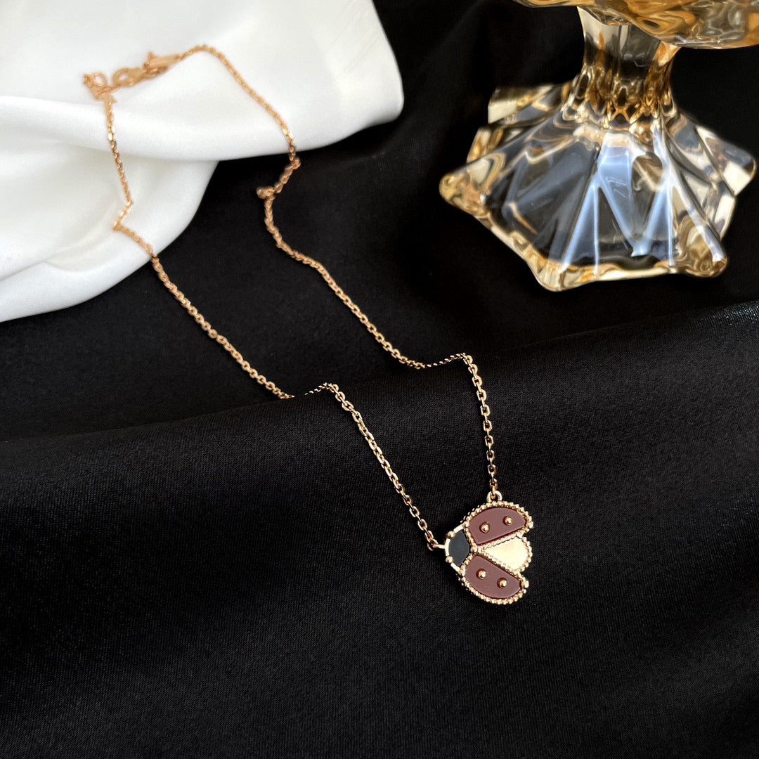 [Demi jewelry]LUCKY  CARNELIANS LADYBUG NECKLACE