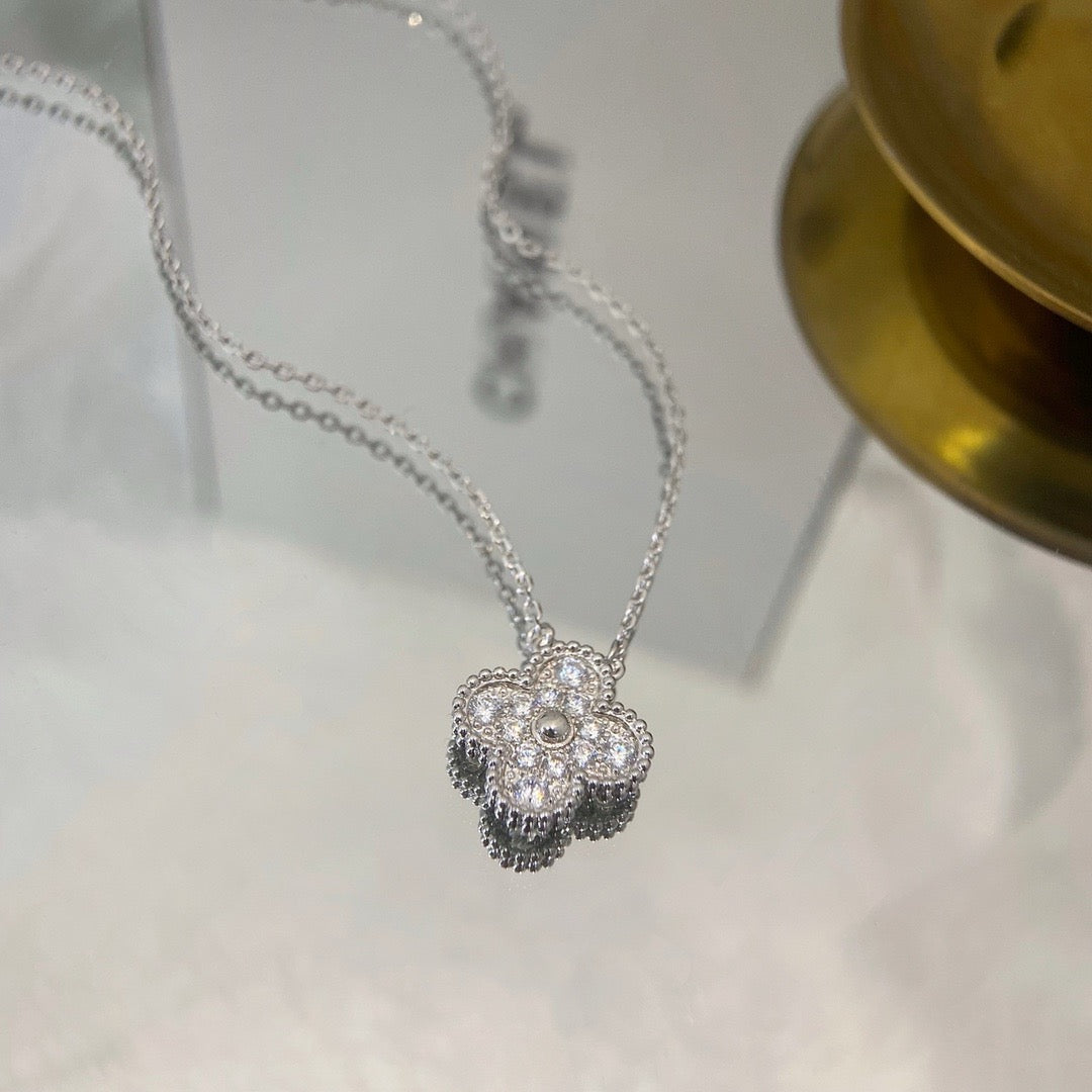 [Demi jewelry]CLOVER 15MM DIAMOND SINGLE FLOWER NECKLACE